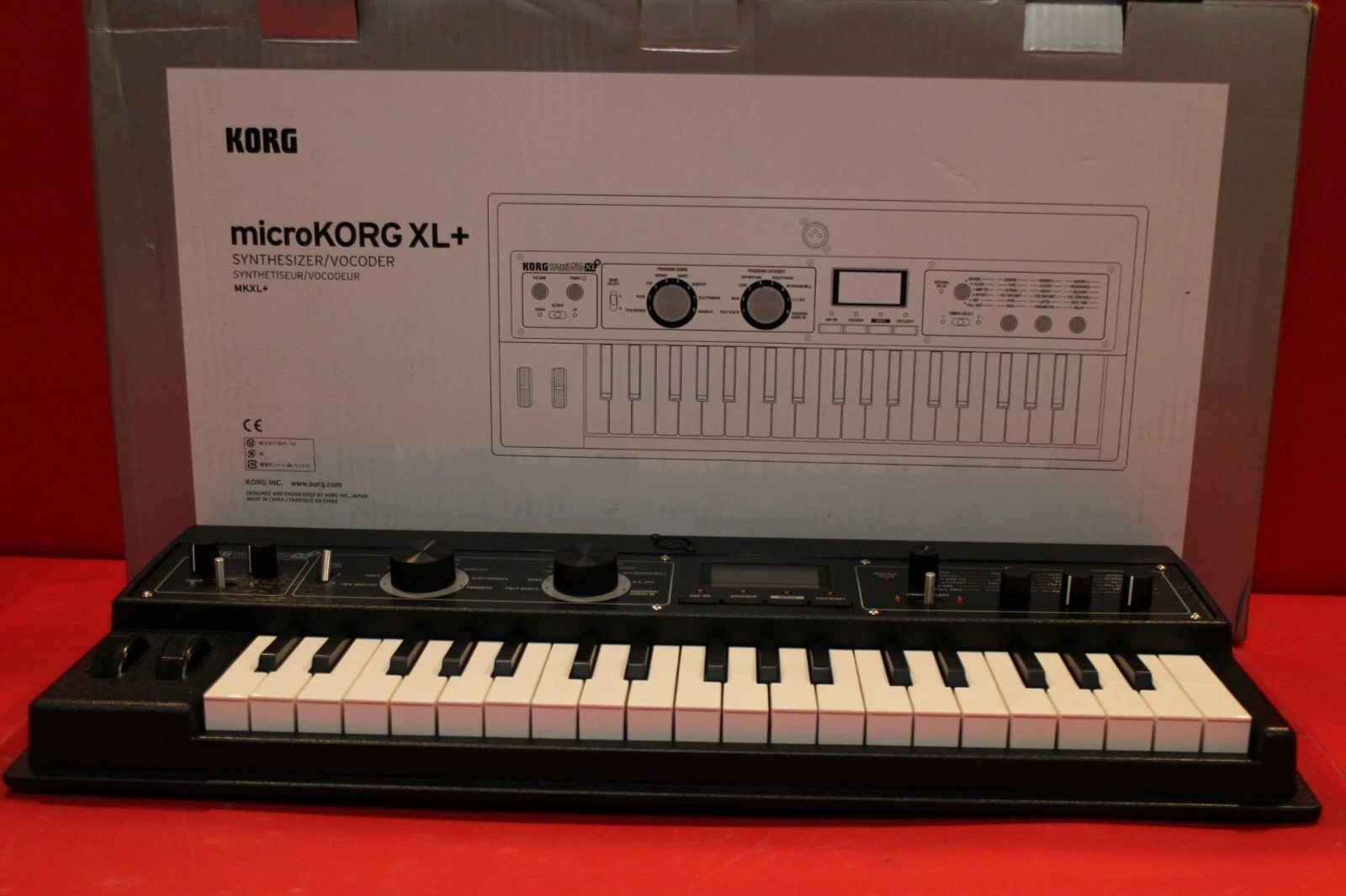 KORG microKORG XL+ Analog Modeling Synth keyboard + Vocoder VG++/EX in Box