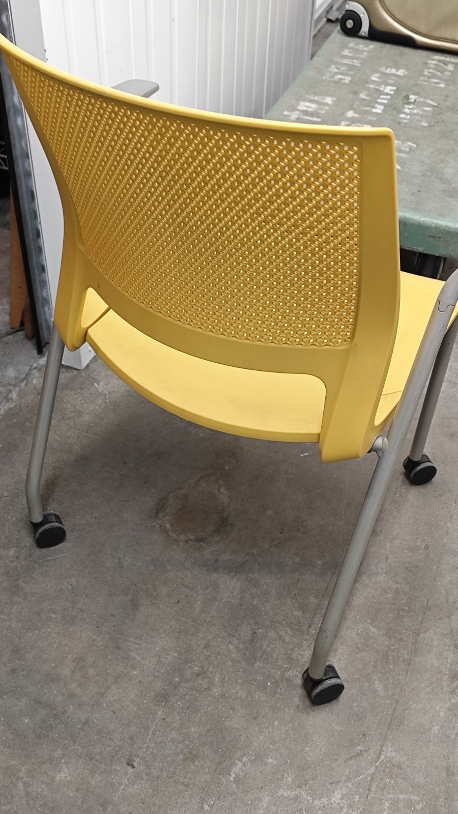 Sitonit Qwiz Black Plastic Chair