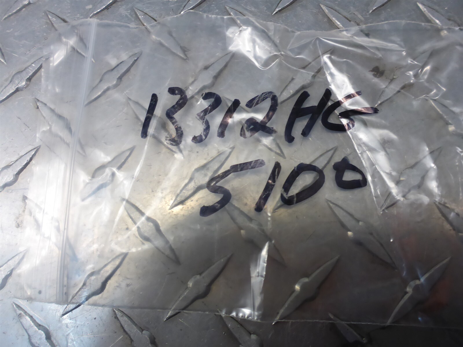 NOS Hyosung Screw 13312HG5100