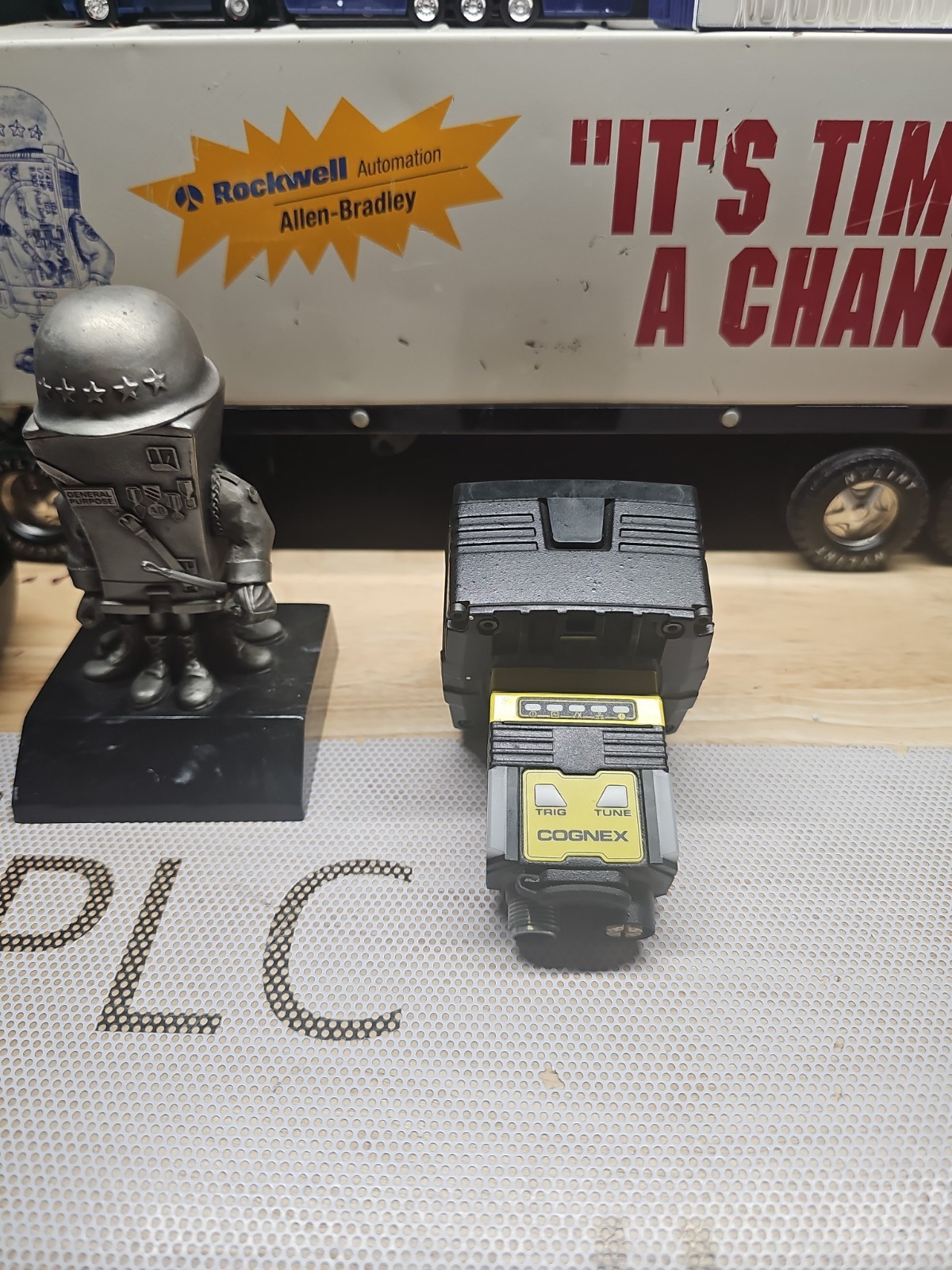 Cognex IS2801C-EC Deep Learning camera Vision Real Pictures US Seller!!!