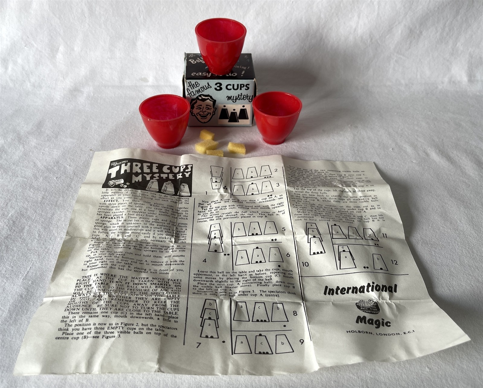 Vintage THREE CUPS MYSTERY Magic Trick British Manufacture