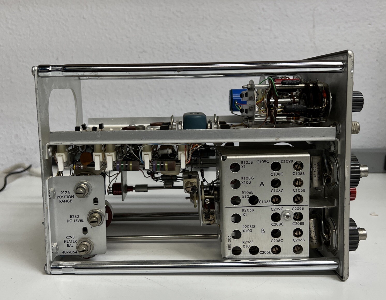 Tektronix Type W SAMPLING Unit Oscilloscope