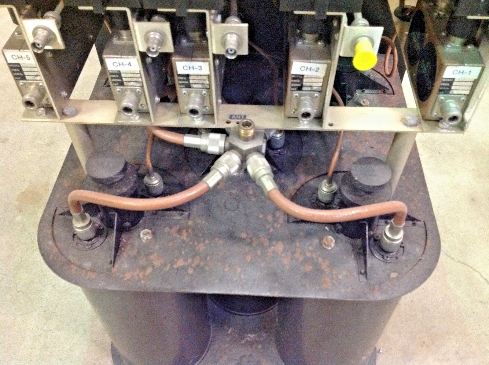 CELWAVE TJD800-5S Combiner, 5 CH Combiner, Repeater, Circulator