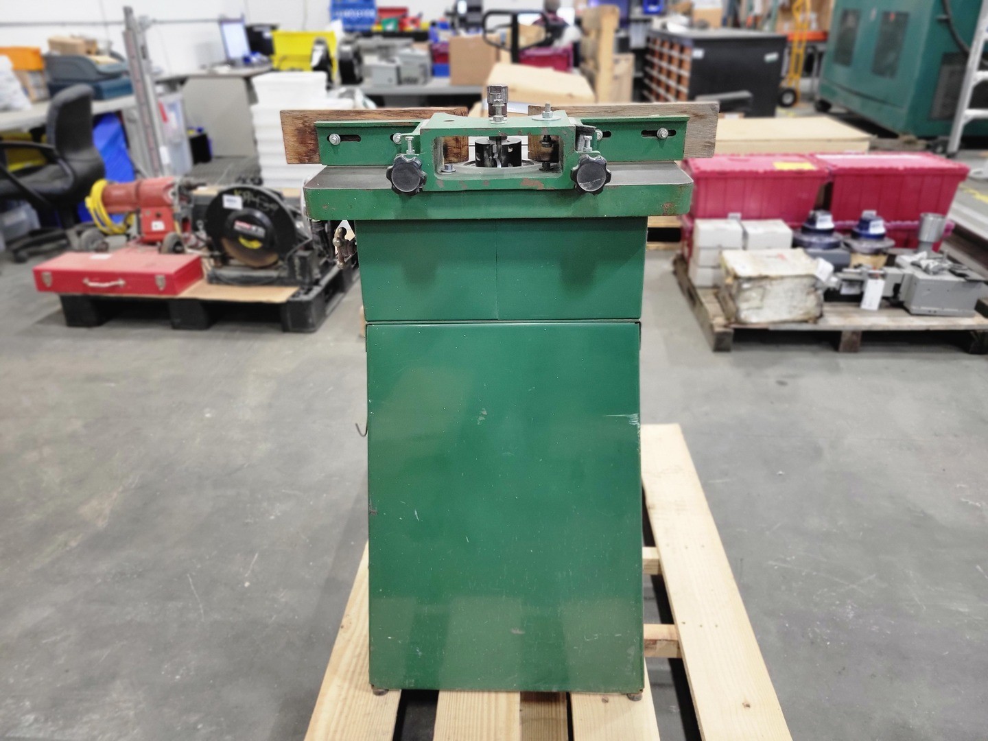 CAV SP-1218A 1 hp, 20" x 10.5" Shaper