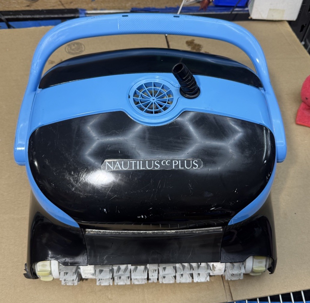 Dolphin Nautilus CC Plus Robotic Pool Cleaner Body Working Motor No Cord PSU