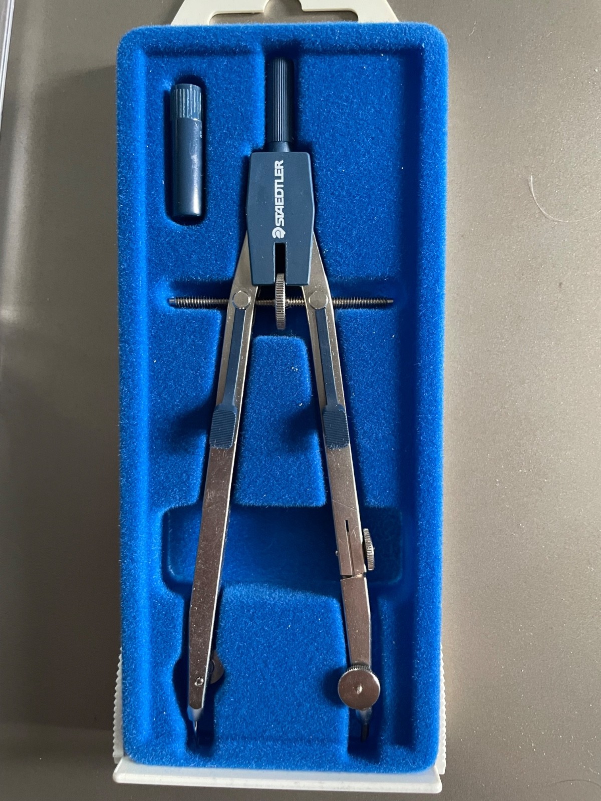 Vintage Staedtler Mars Quickbow Compass 552 02 SK