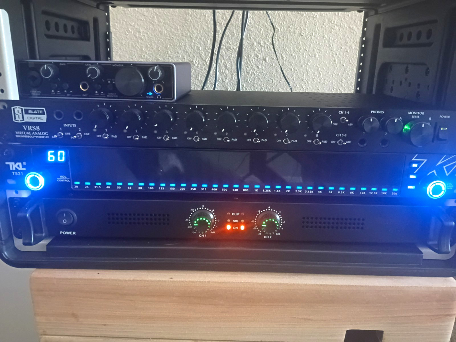 Slate Digital VRS8 Virtual Analog Thunderbolt Rackmount Audio Interface