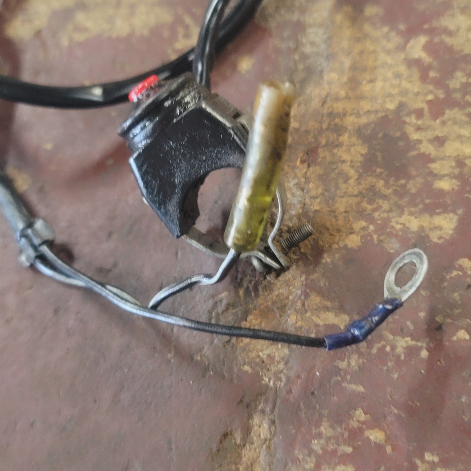 2010 KTM 530 EXC OEM KILL OFF SWITCH BUTTON B4515