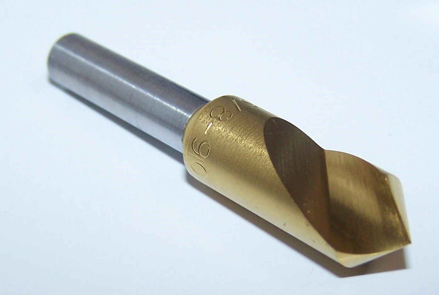 90 DEG 3/8" HEAD 1/4" SHANK 1 FLUTE HSS COUNTERSINK TIN COATED MAFORD 61T037503