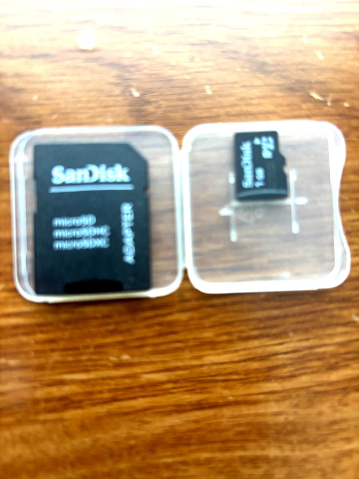 1GB New  SanDisk MicroSD SD Memory Card + adapter & free plastic case