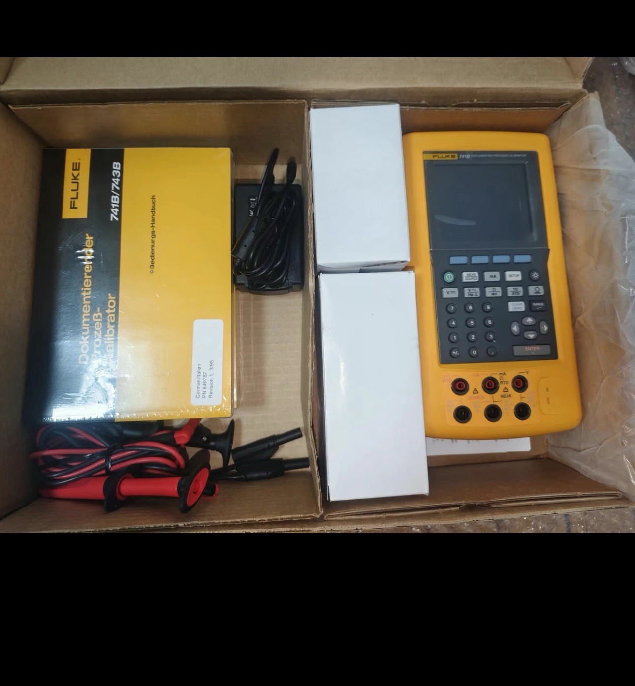 Fluke 741B DPC Documenting Process Calibrator NEW