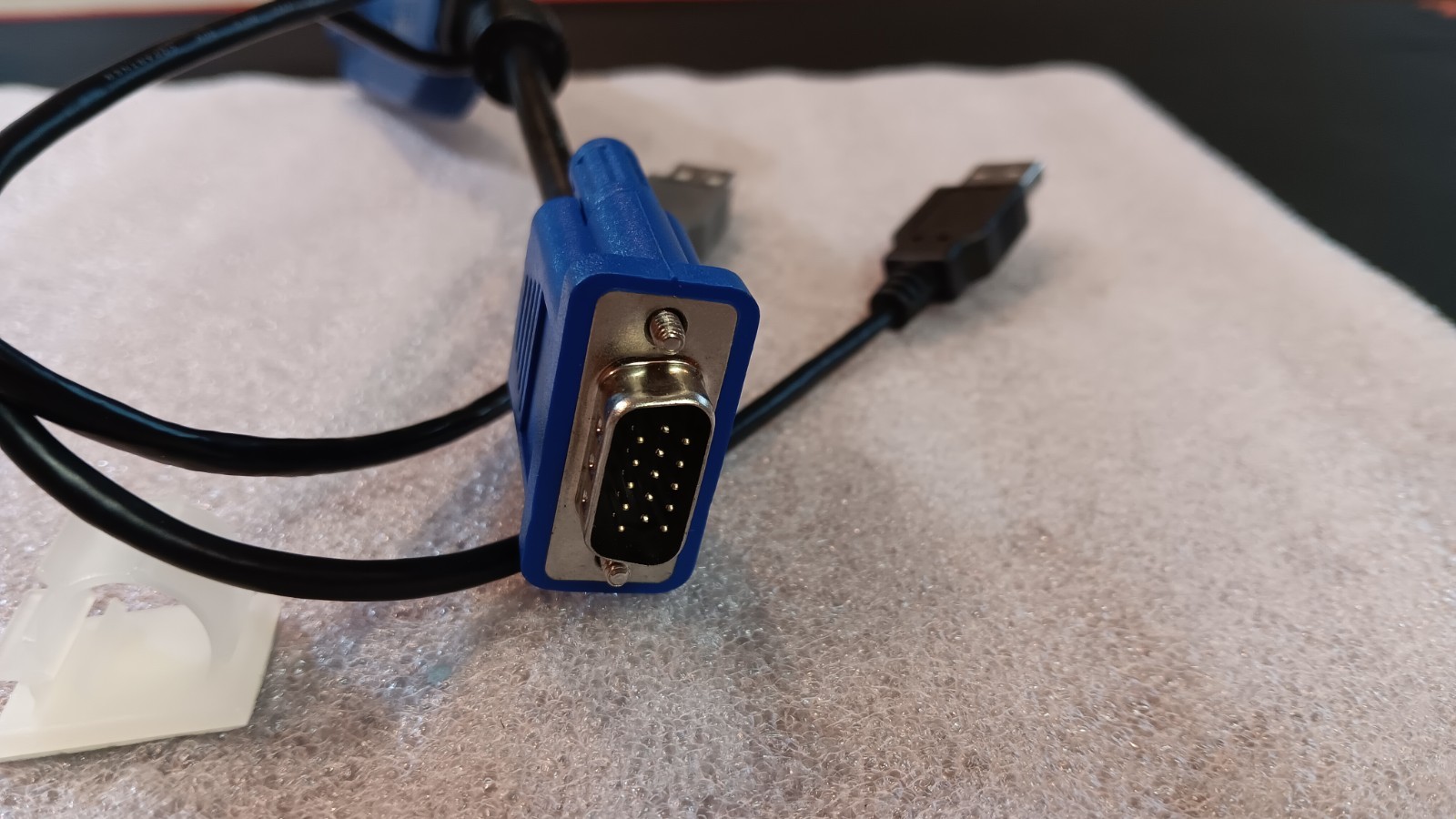 NEW Raritan D2CIM-DVUSB Dual-USB VGA CIM Cable for Dominion KX II/III