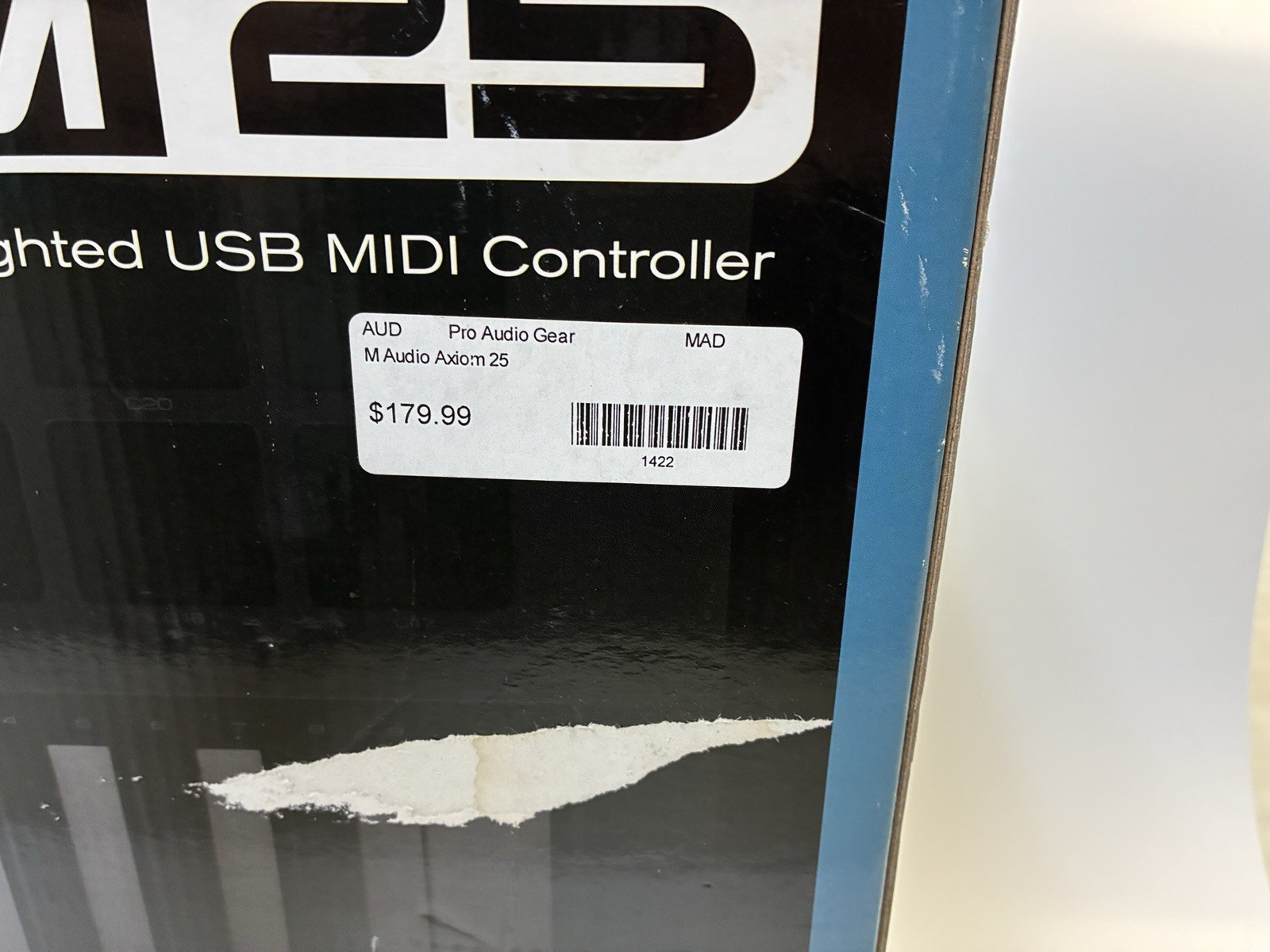 Axiom 25 key MIDI controller