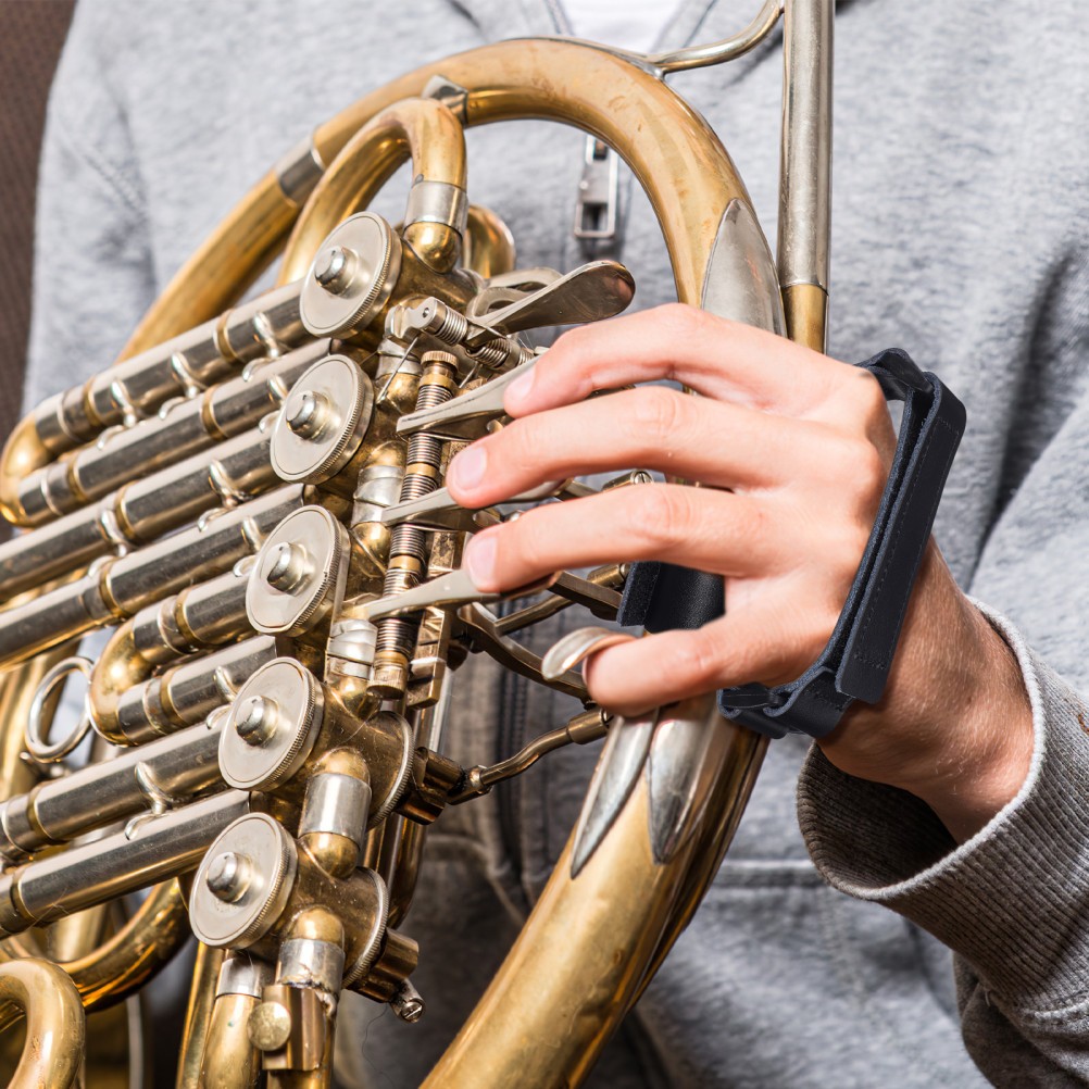 Durable Adjustable PU French Horn Hand Protector with Soft Comfortable Grip