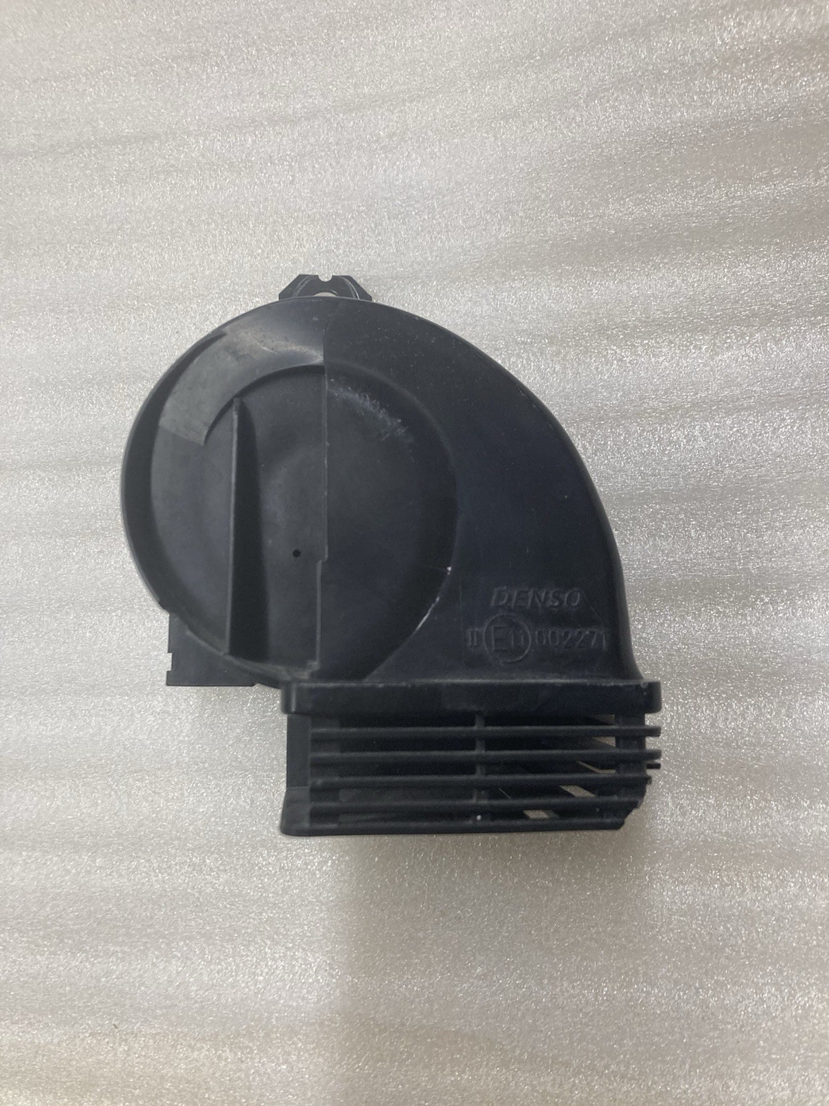 2015-2025 Toyota Low Pitched Horn 86520-0E020 Various Models