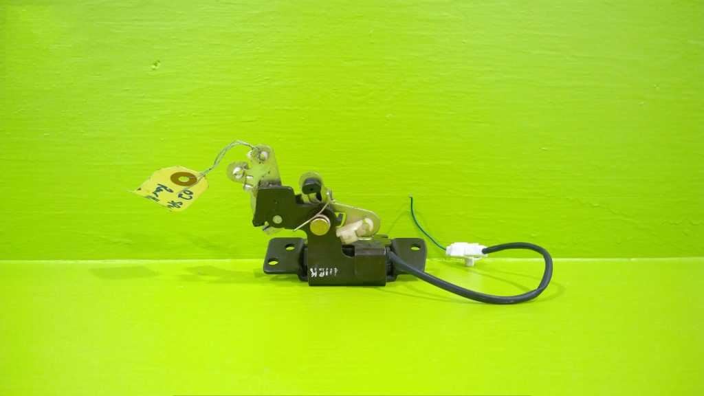97 98 99 00 01 02 KIA SPORTAGE 2.0L REAR HATCH LIFTGATE GLASS LOCK LATCH 2330-29