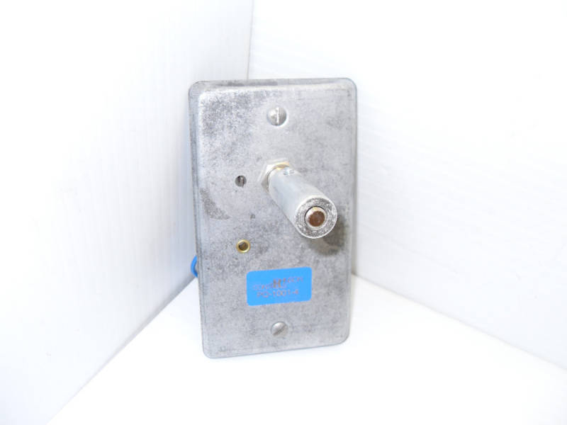 ⭐NEW IN BOX⭐ JOHNSON CONTROLS PQ-1001-4 DAMPER POSITION INDICATOR