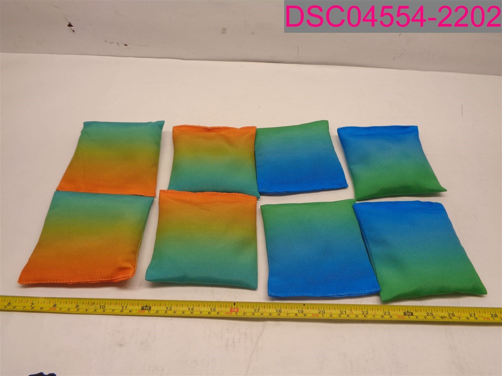 Set of 8; TAILERRI Cornhole Bags w/ Tote Bag, Orange/Green & Blue/Green