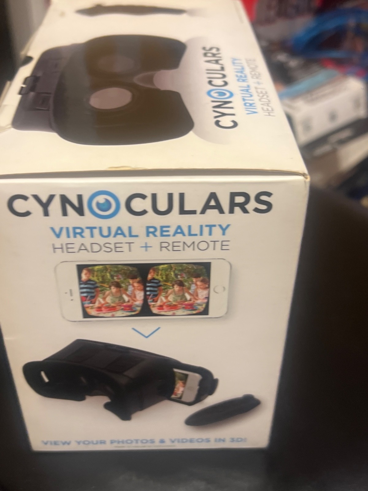 Cynocular's VR Virtual Reality App 3D Glasses Adjustable Headset Plus Remote New