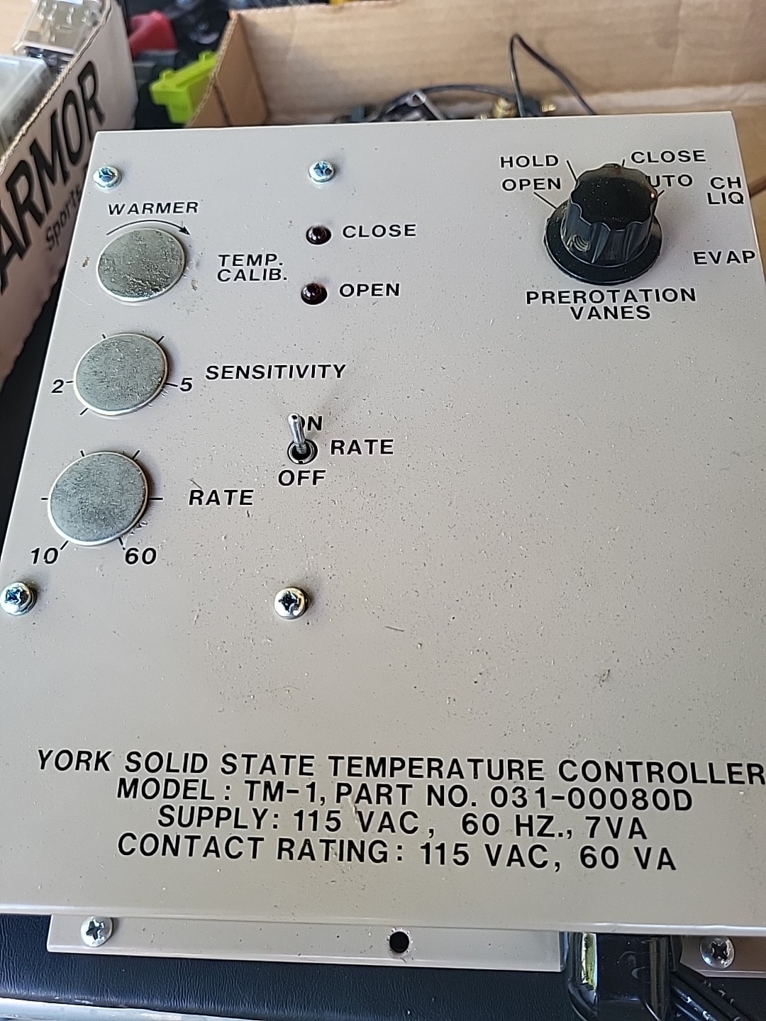 YORK Solid State Temperature Controller TM-1 031-00080D 115V 60Hz 7Va