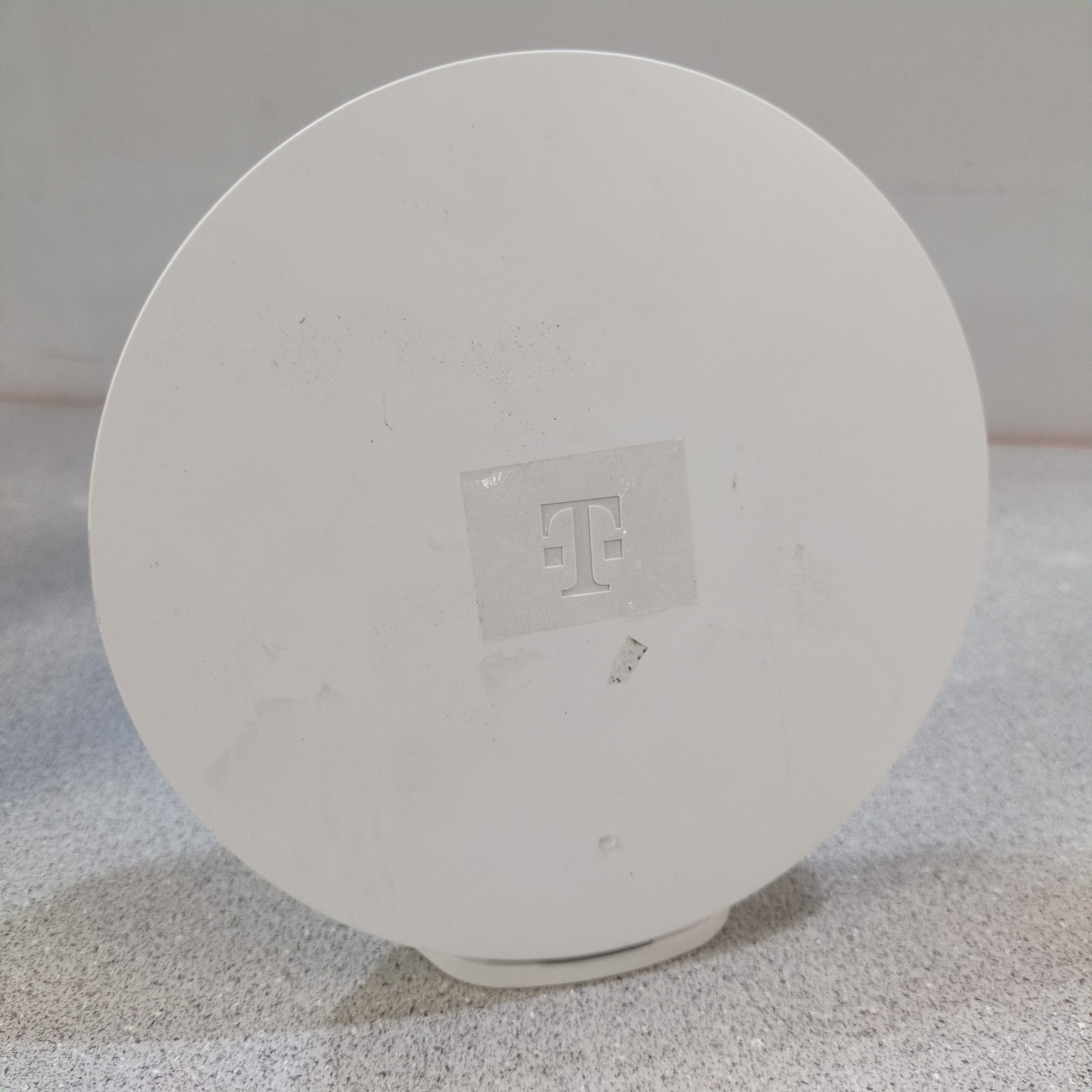 T-Mobile Internet Wi-Fi Mesh Access Point 2-Port Ethernet, USB-C NO POWER CORD