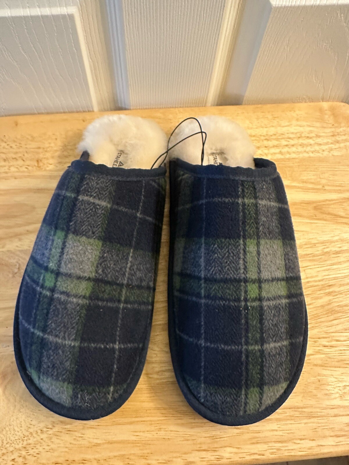 Staheekum Alpine Flannel Slippers Navy Faux Fur Shearling Plaid Size 10