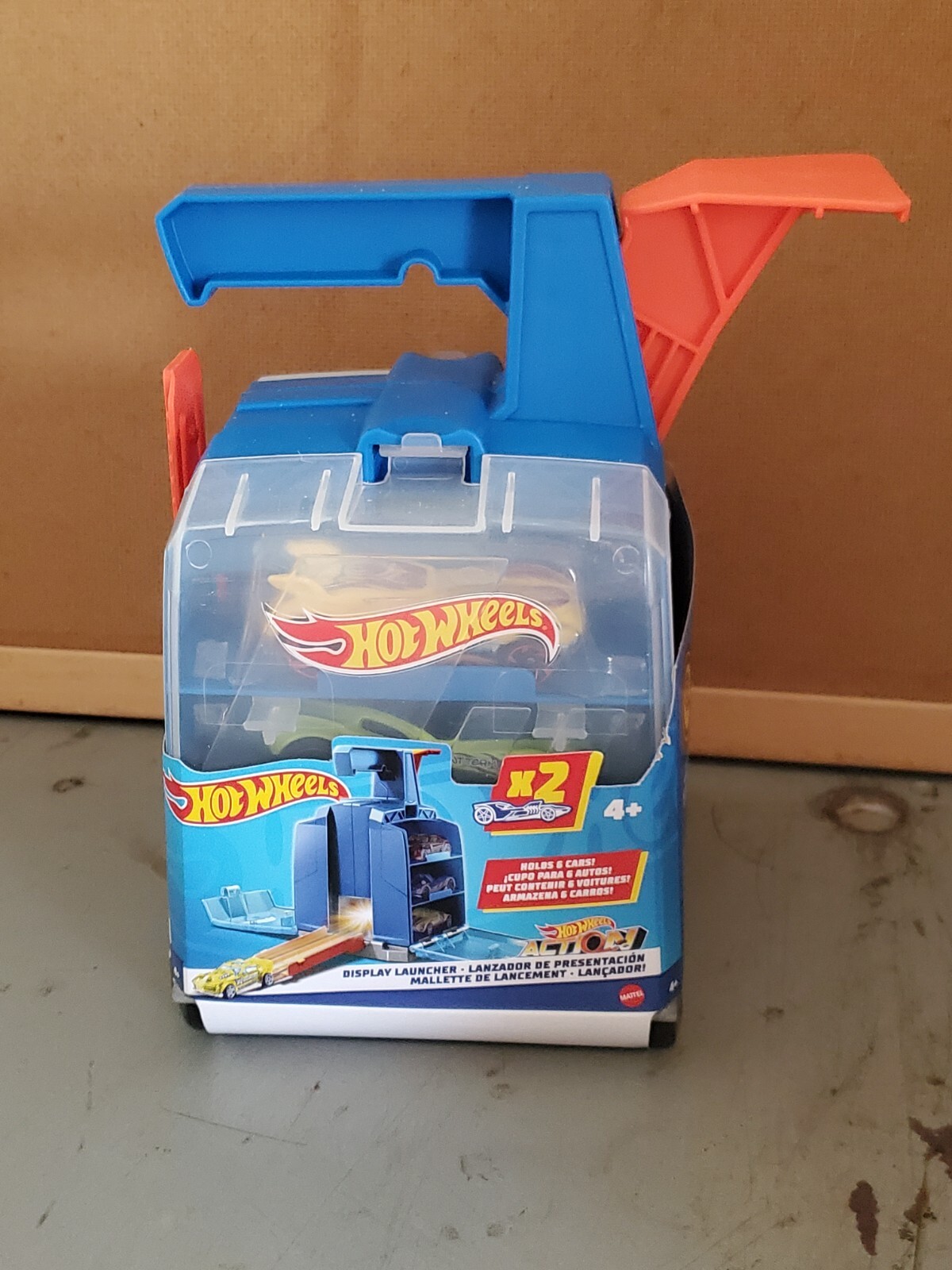 Hot Wheels Display Launcher Case Storage, Holds 6 Cars! New, Comes W/ 2 Cars!