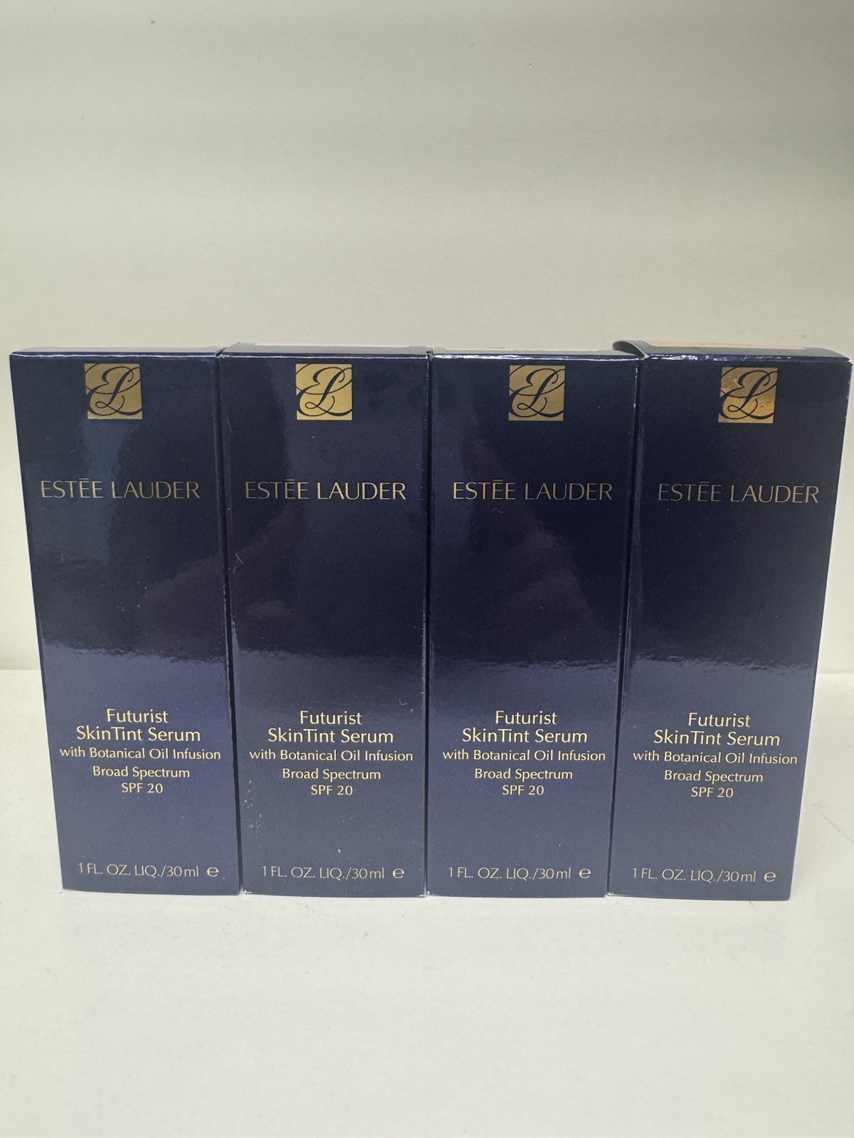 Estee Lauder Futurist Skin Tint Serum SPF20 1 oz / 30ml ( Pick Shade) New In Box
