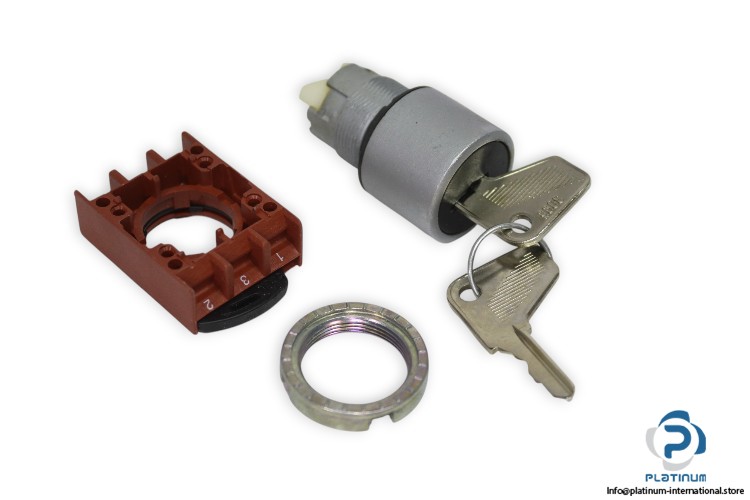 GENERAL ELECTRIC P9MSCU1N95 KEY SELECTOR SWITCH_184448_i221_CEMA_3 Positions