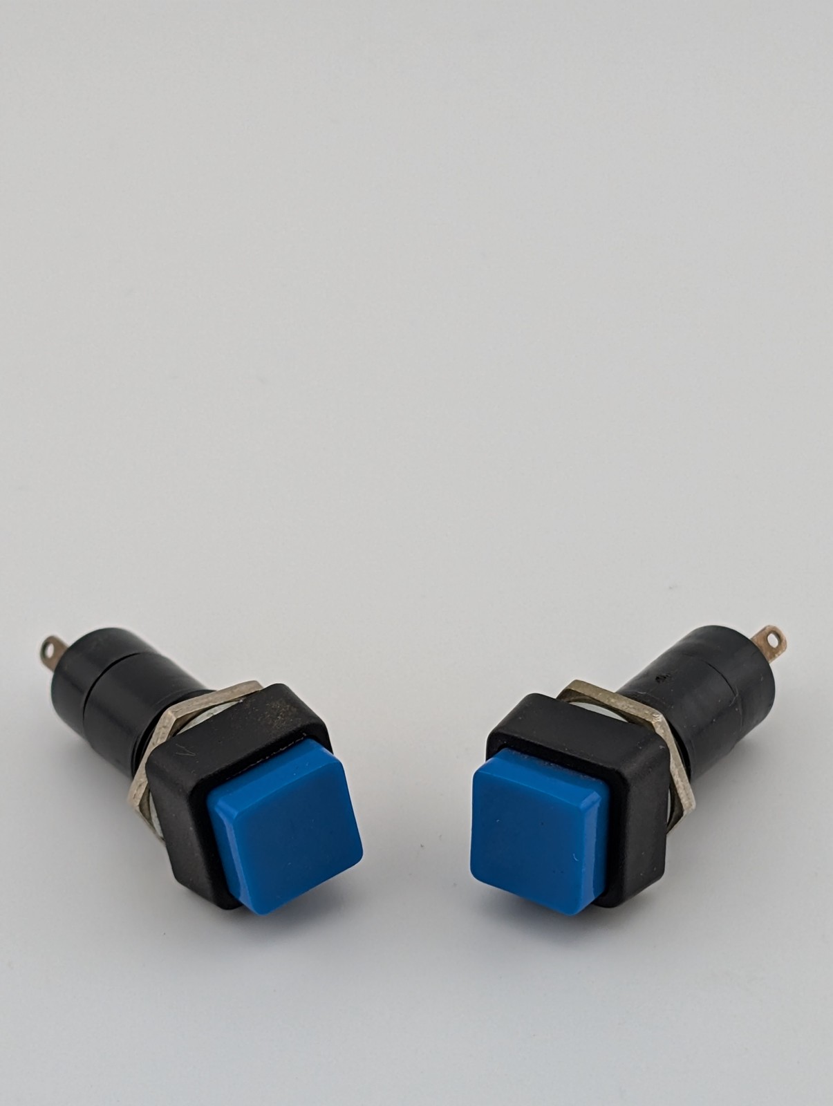 SPST On-Off Push-Button Switch 2 Pack