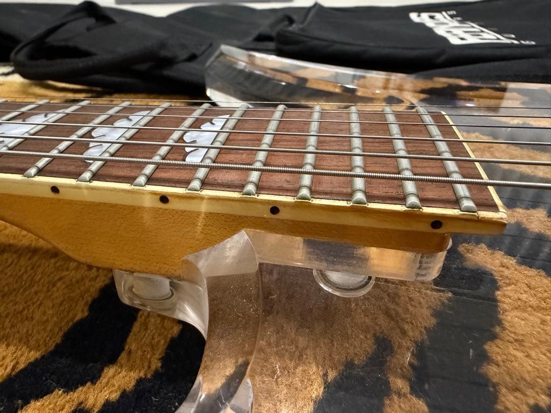 Fernandes Crystal Guitar Hide Model