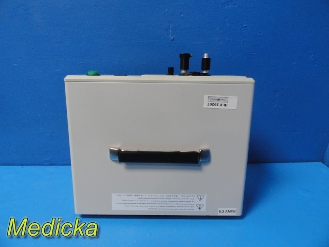 Integra Luxtec 9300XSP Surgical Light Source w/ Headlight & Fier Cable ~ 39207