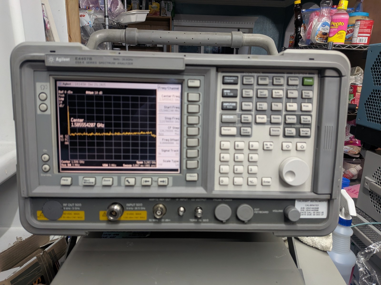 👍Agilent HP Keysight E4407B Spectrum Analyzer 26.9 GHz Loaded Opts! Cal+DATA👍