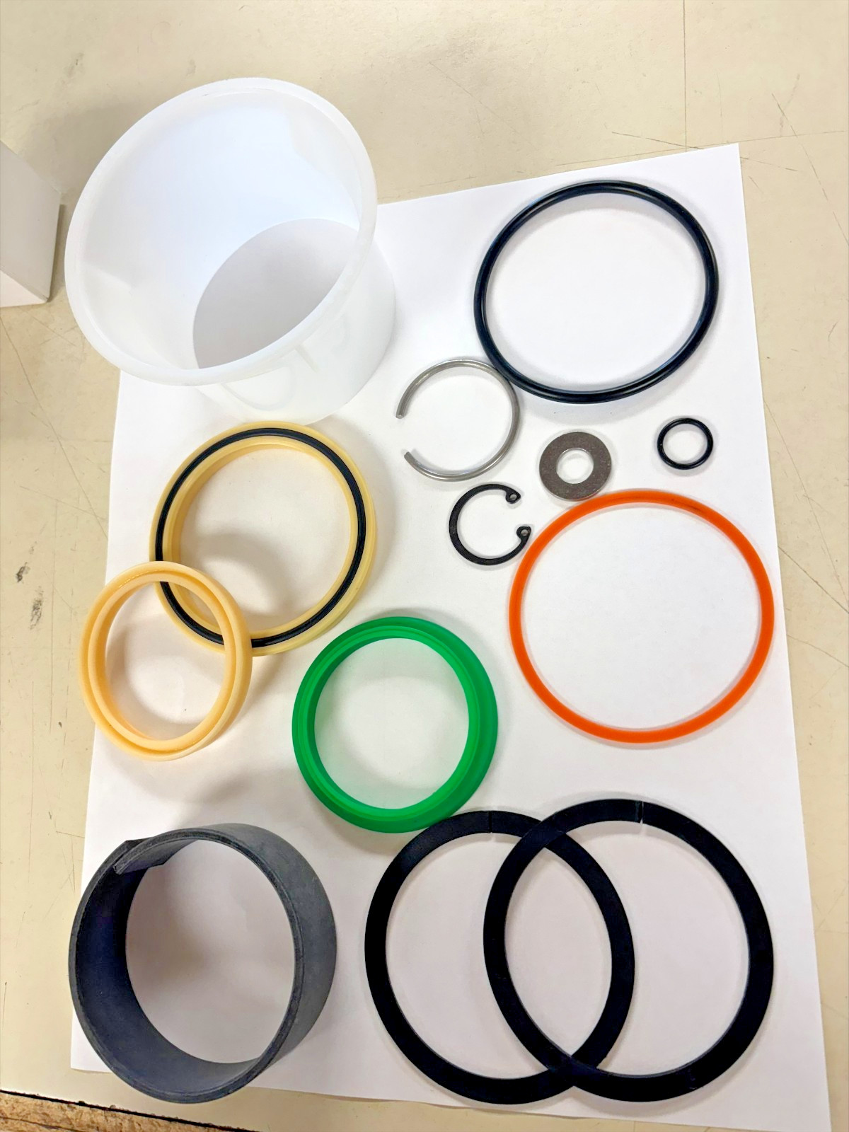 93051-10028 LIFT CYLINDER SEAL KIT FREE LIFT  FOR FORKLIFT CATERPILLAR  2P5000