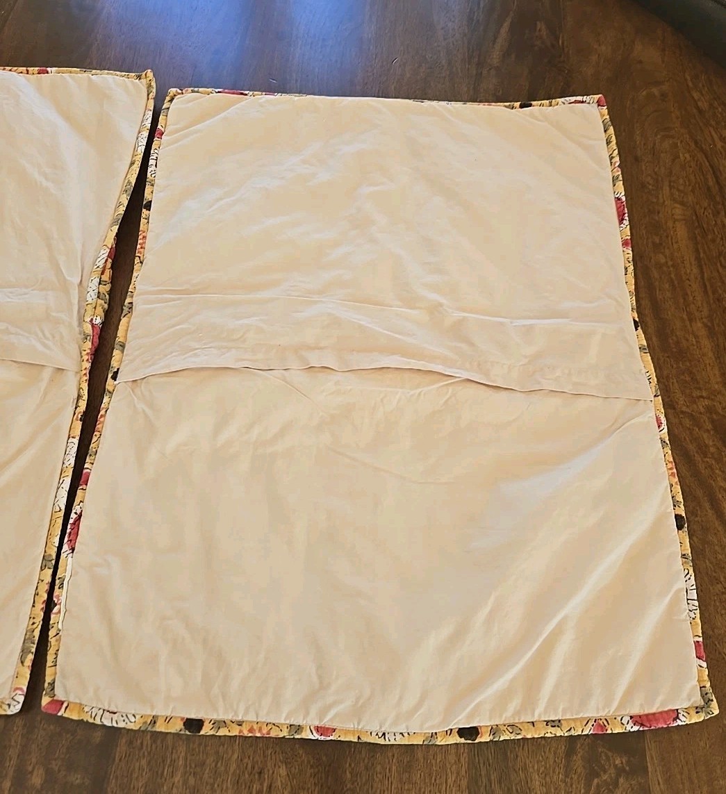 Pottery Barn Set Of 2 Foundations 2014 Reese Quiltex Floral Shams Std 26x20 Rare