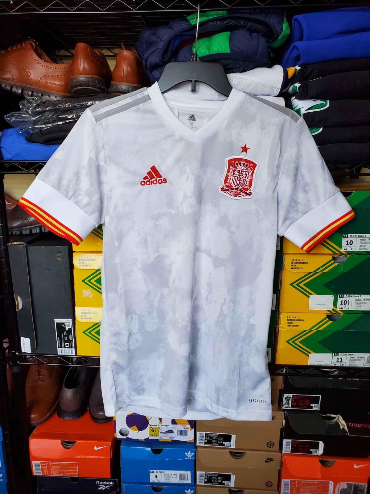 Men's - Adidas Aeroready 2020-2021 Spain Away Soccer Jersey (MSRP $90)