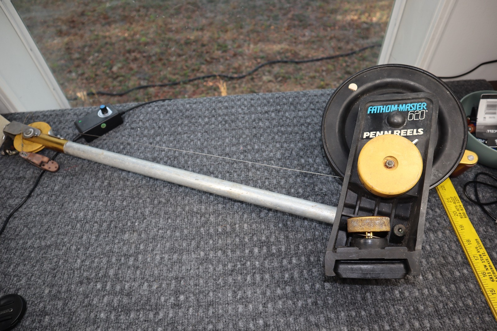 Penn Reels Fathom Master 620 Downrigger Base Fathom Master Black Mount 24" Arm