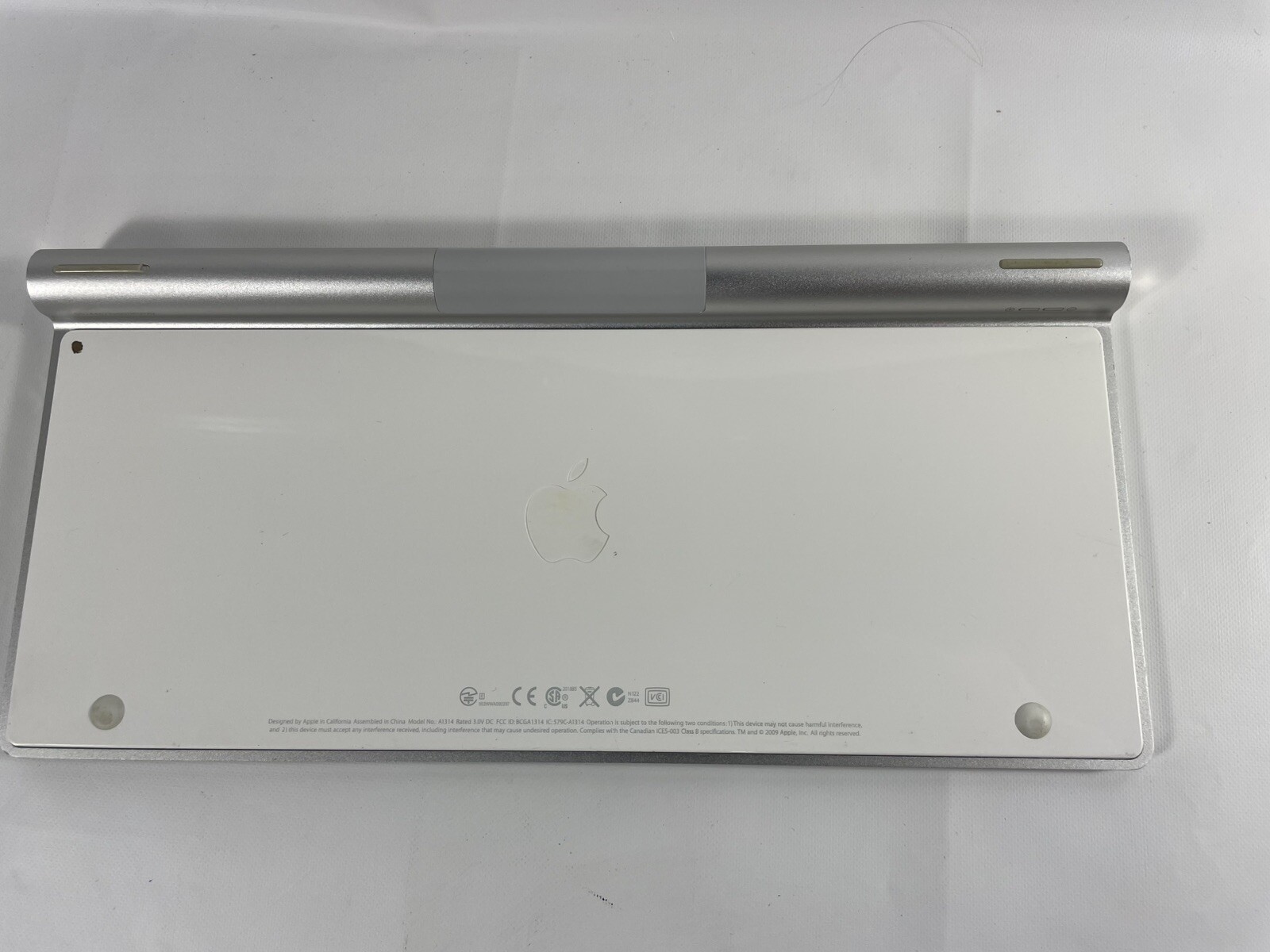 Apple A1314 Magic Wireless Keyboard - Silver, Tested
