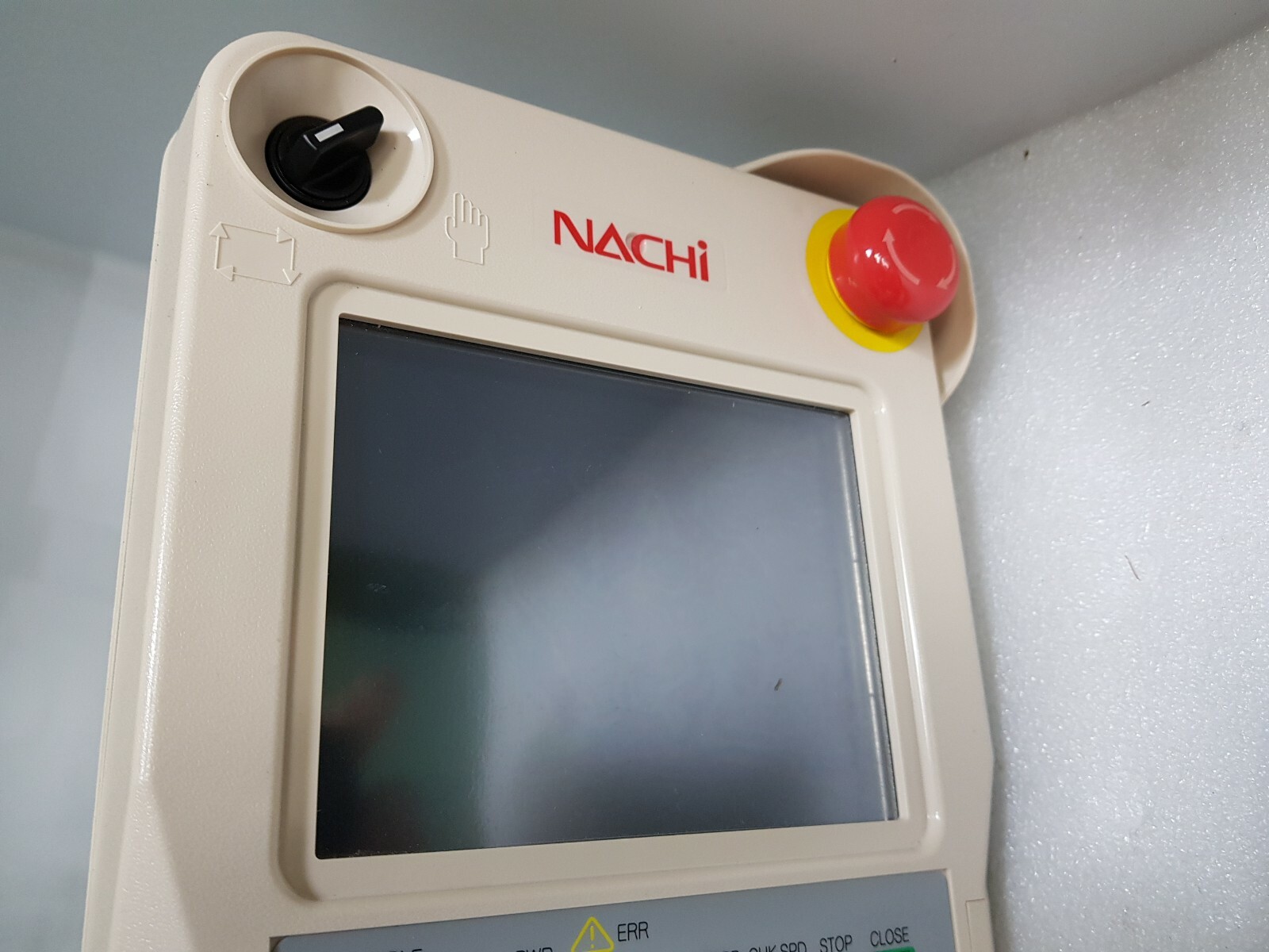 NACHI CFDTP-10-04M TEACH PENDANT