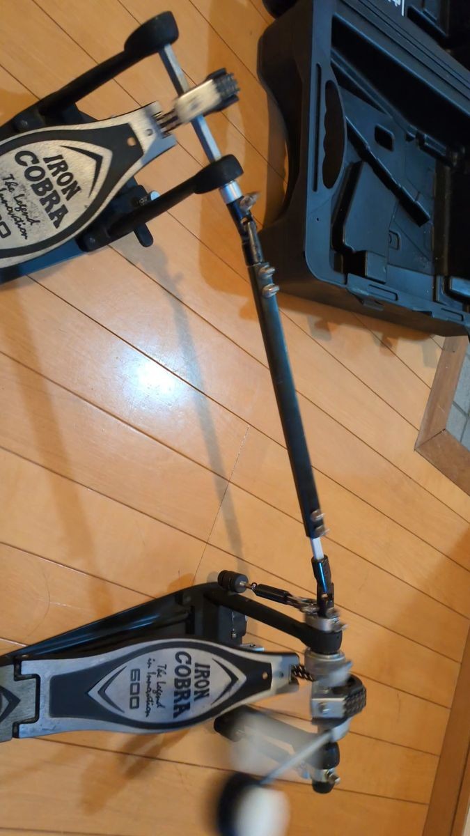 TAMA Iron Cobra 600 Twin Pedal Double Bass Drum Pedal w/ Hard Case HP600