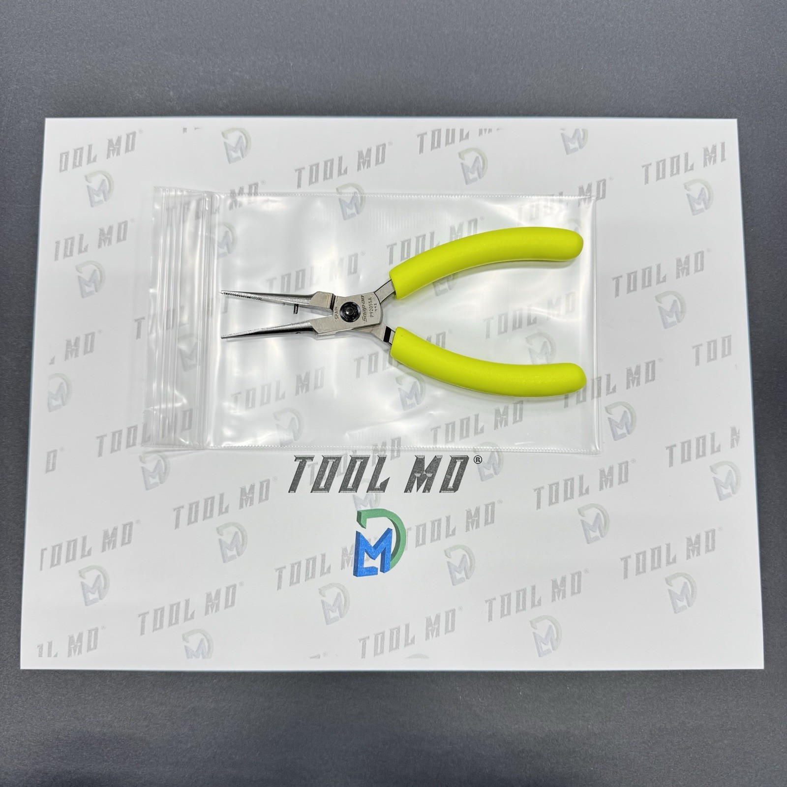 Snap-on Tools SPAIN NEW HI VIZ 5-1/2" Needle Nose Precision Pliers P92055AHV
