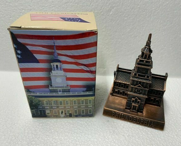 INDEPENDENCE HALL BRONZE DIE CAST METAL COLLECTIBLE PENCIL SHARPENER NEW / BOX