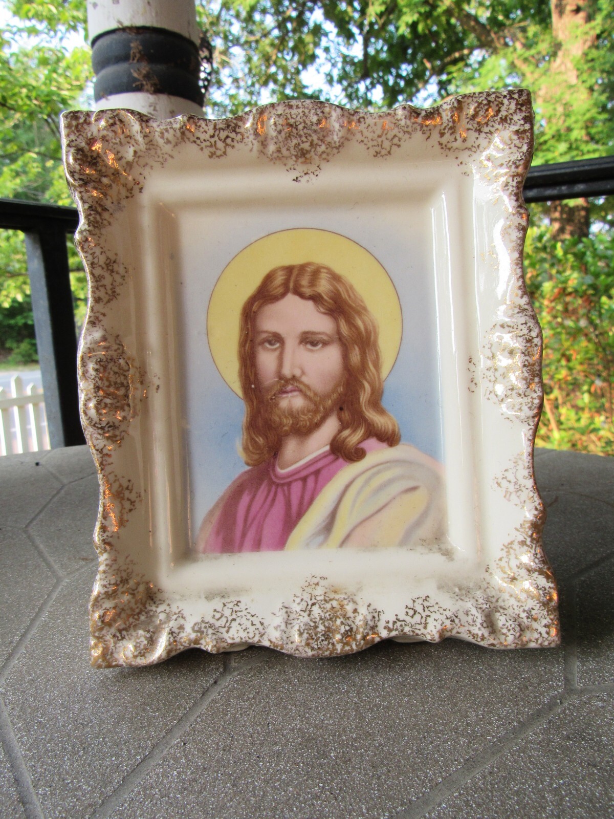 Ceramic Frame Planter with Portrait of Jesus 24 kt Gold Trim Vintage USA