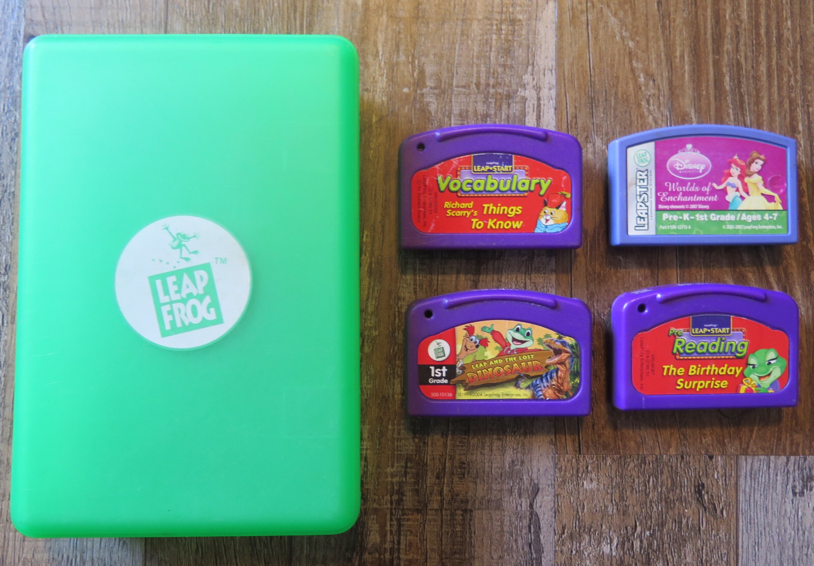 Leap Frog Cartridge lot Dinosaur Disney Worlds of Enchantment Richard Scarry MOR