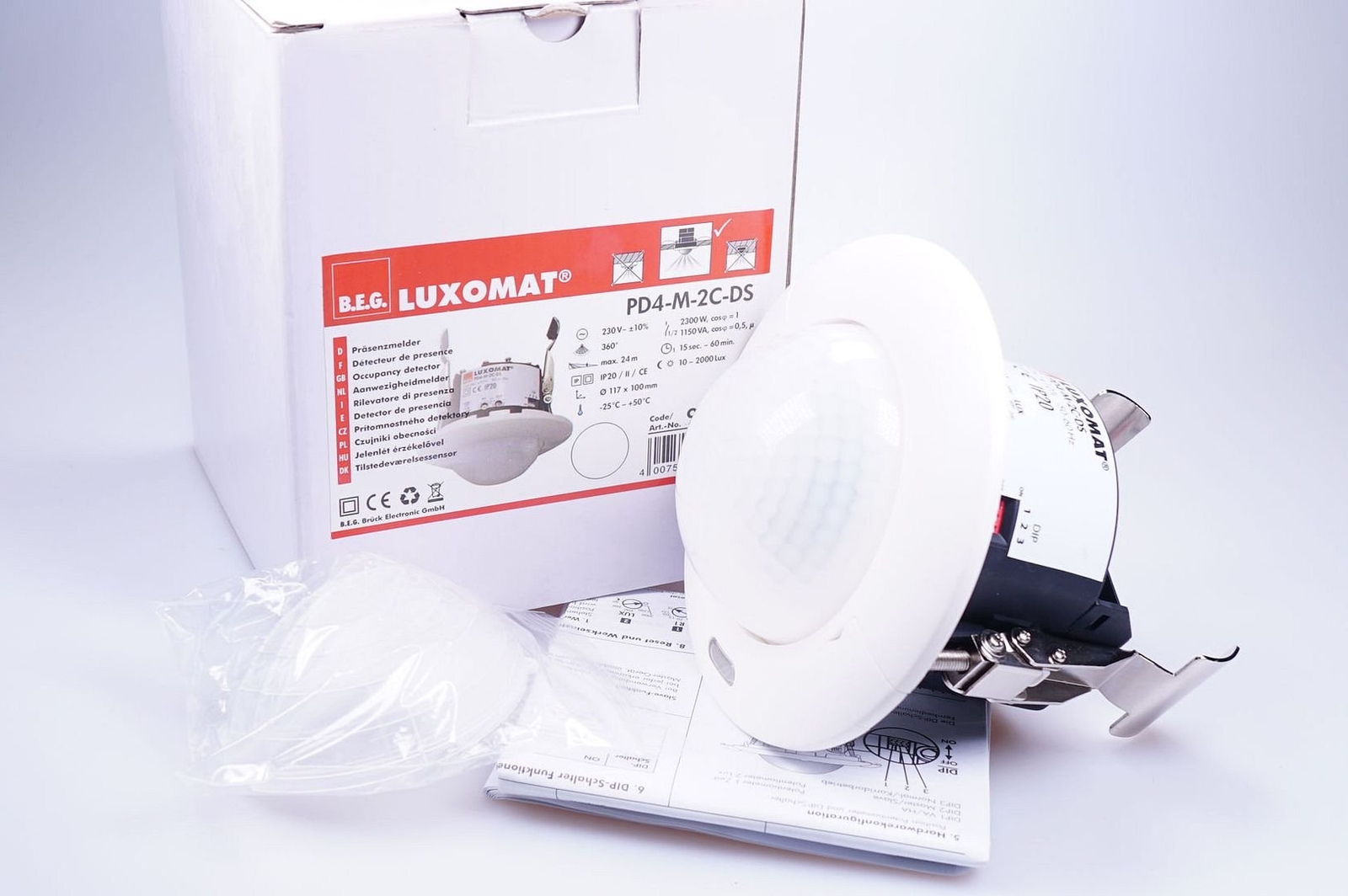 B.E.G. Brück LUXOMAT PD4-M-2C-DS 2-Stage Presence Detector Original Packaging, NEW