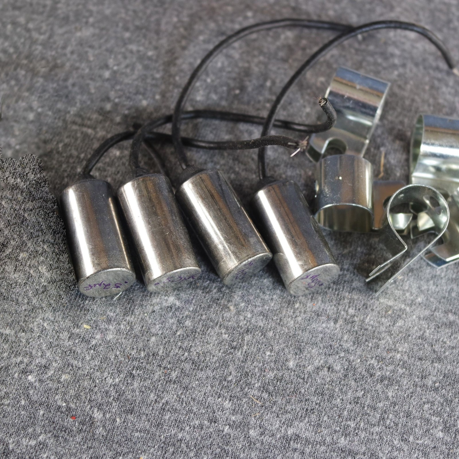 4 NEW Radio Noise Capacitor Condensers Universal .5MFD Radio Noise Interference