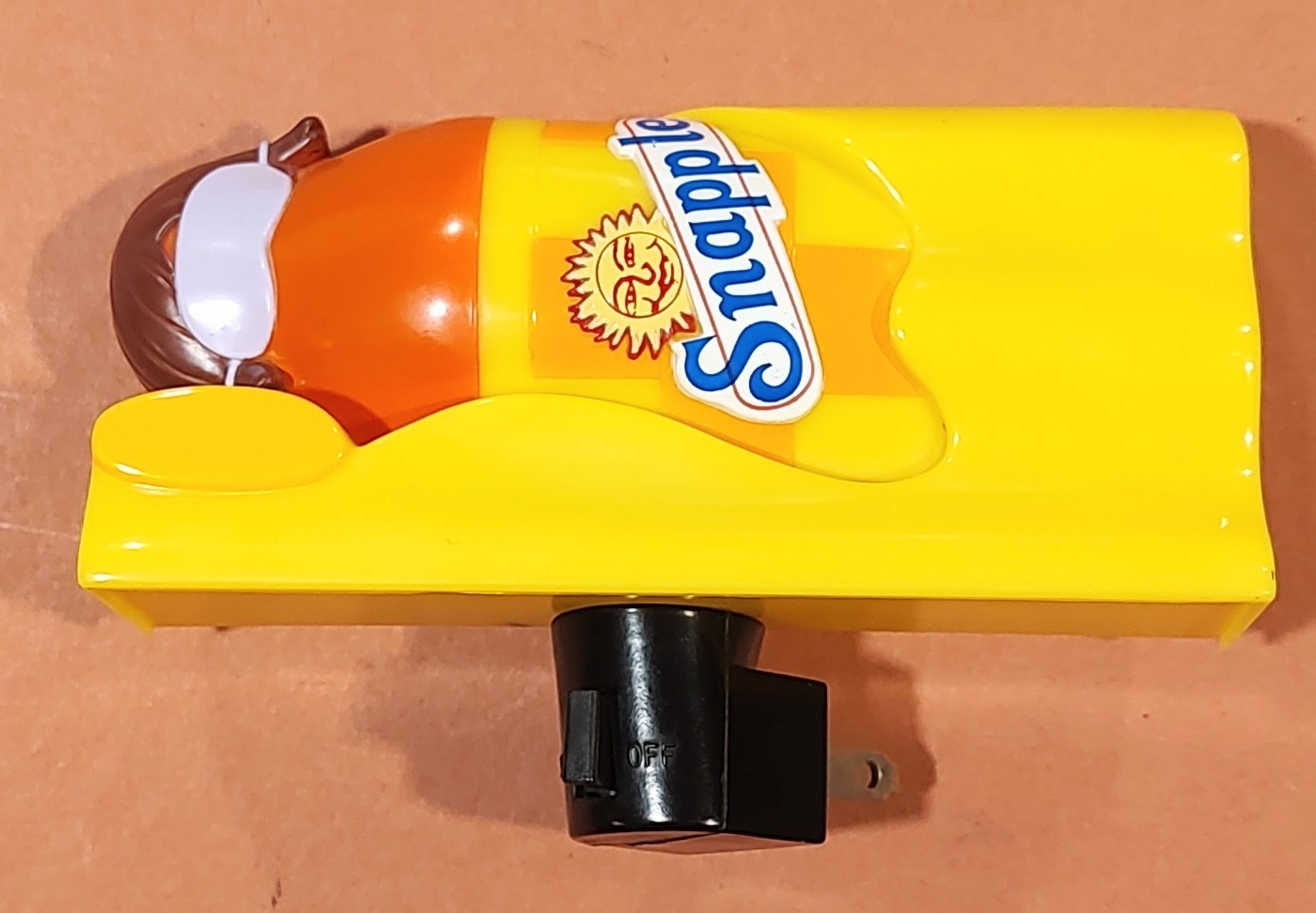 Rare Sleeping Snapple Bottle Night Light Late 1990's Early 2000's