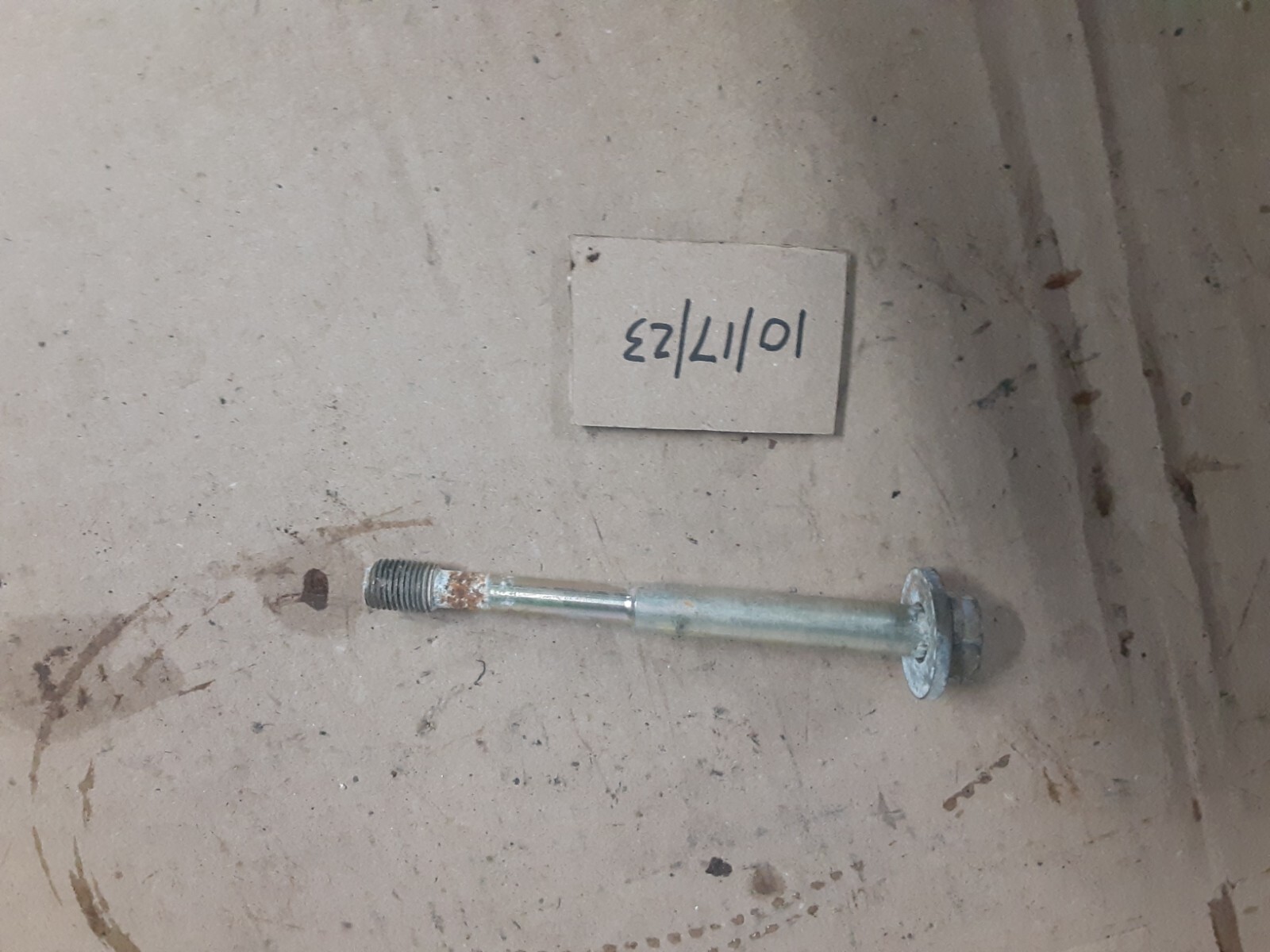 Ski-Doo REV 03-07 GTX/GSX/Adrenaline 600 primary clutch bolt