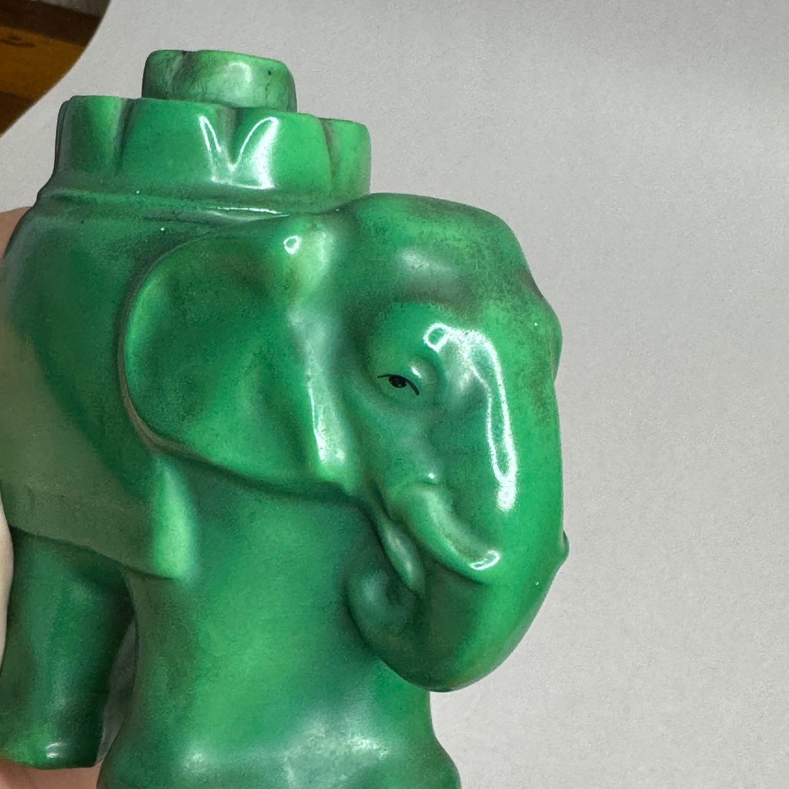 ERPHILA Germany Green Elephant Cigarette Holder