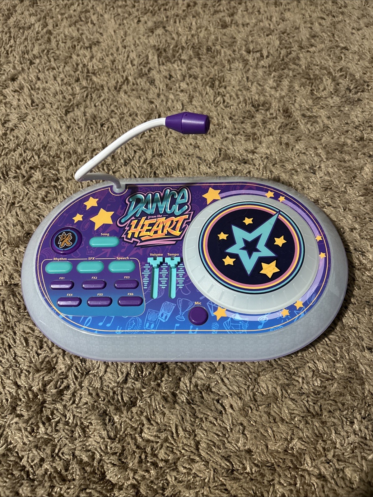 eKids Karmas World DJ Party Mixer Turntable Toy with Built in Microphone Works!
